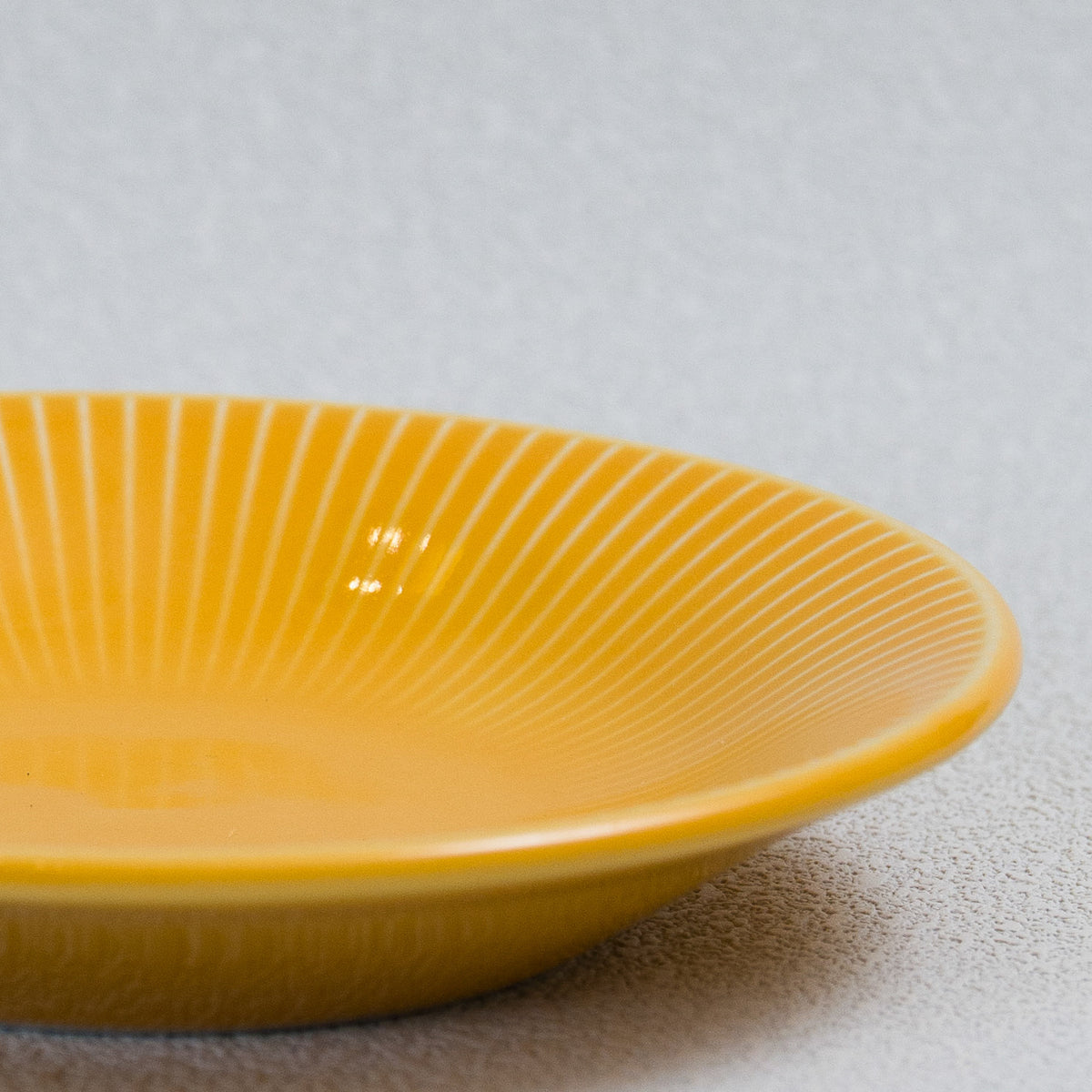 #color_Yellow