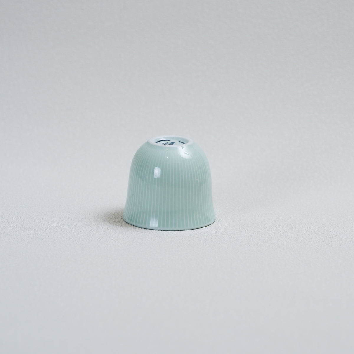 #color_Celadon Green