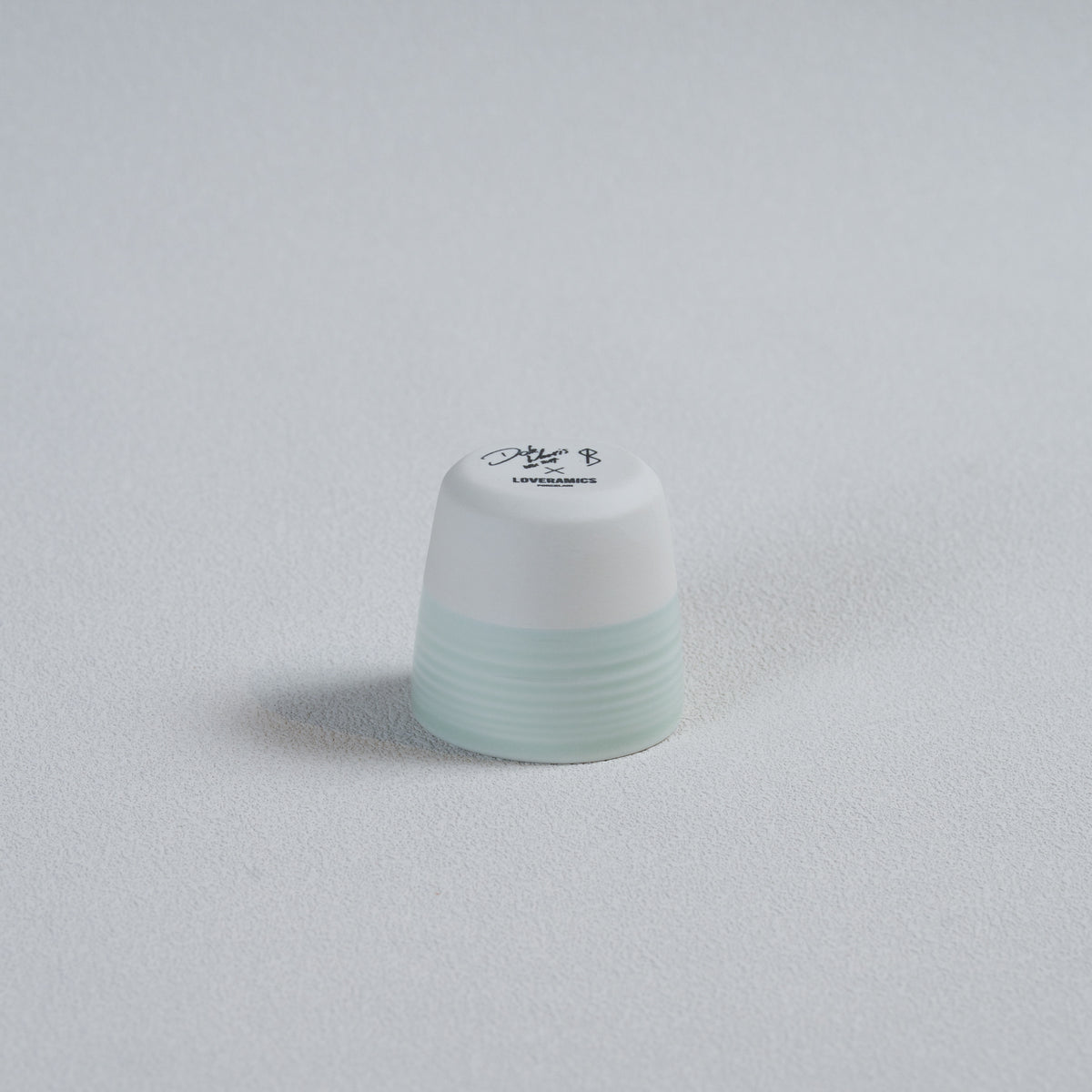 #color_Celadon Green