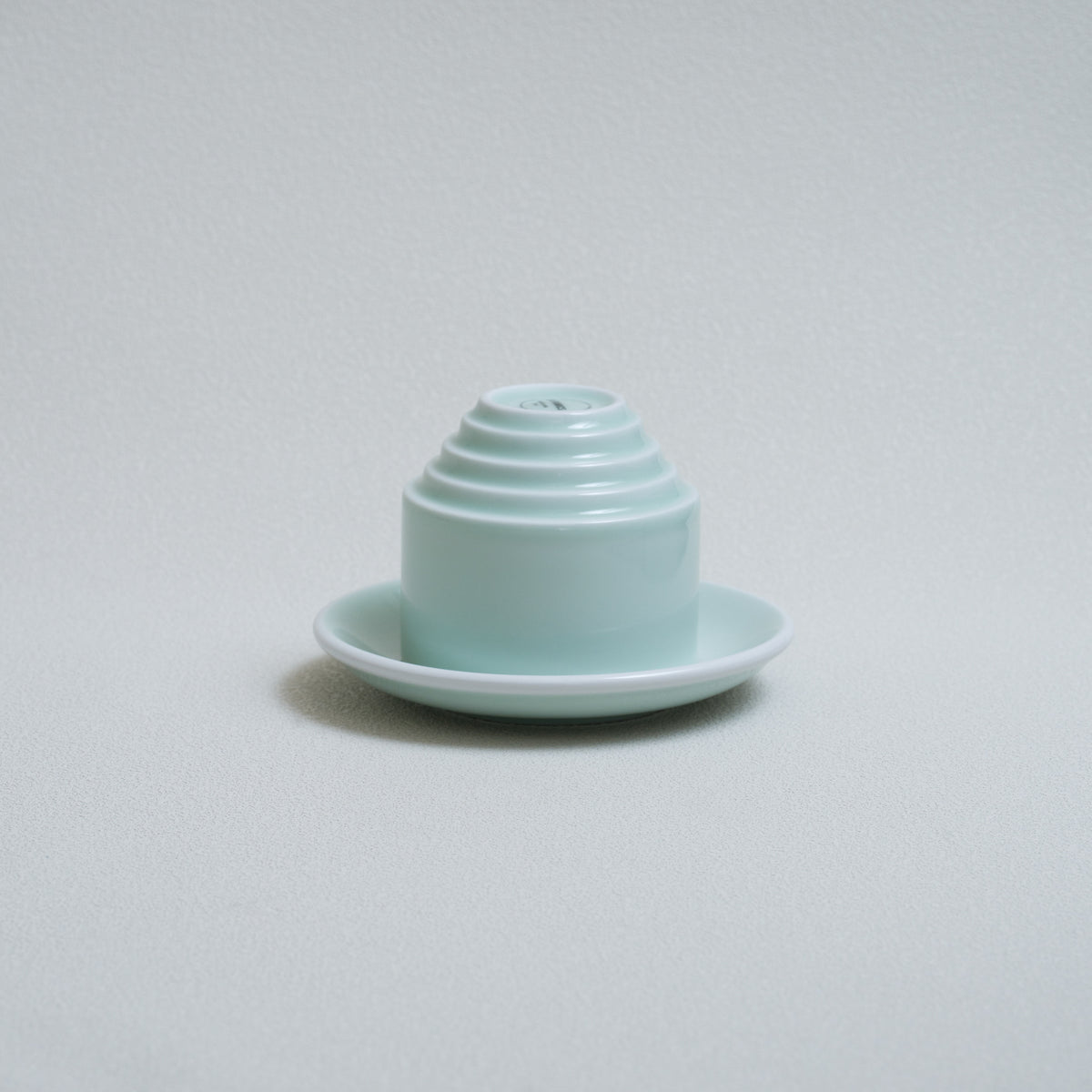 #color_Celadon Green