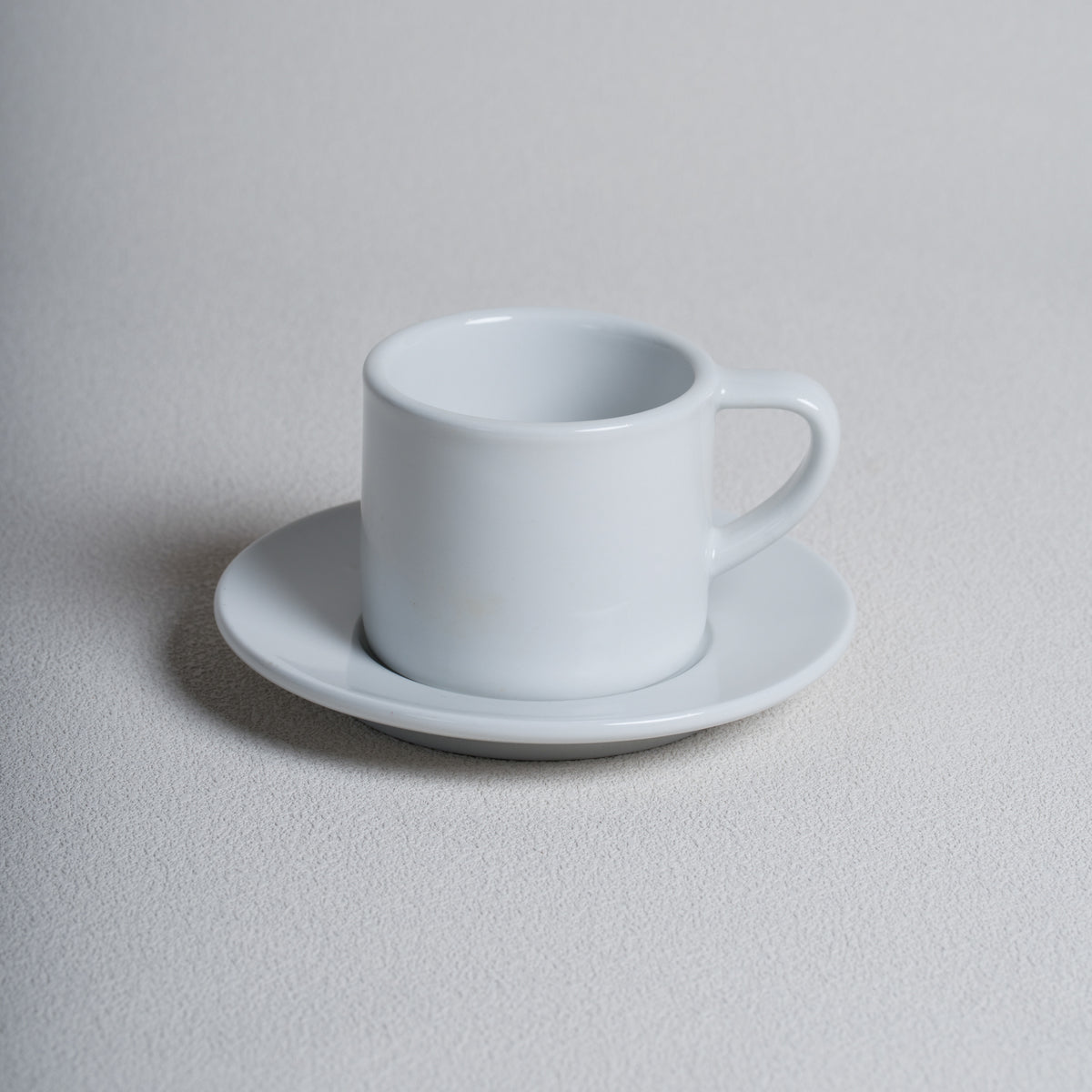 #Color_White
